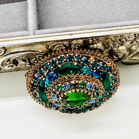 Vintage Blue Green Rhinestone Brooch - Picture 4 of 15
